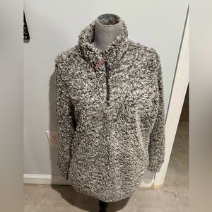 EUC Original Weatherproof
Vintage 3/4-Zip Pullover in excellent used condition!